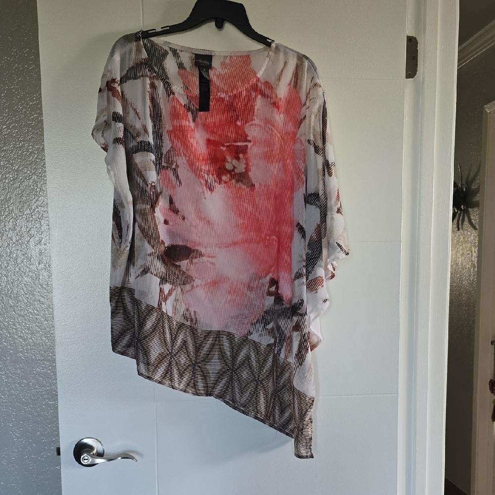 Chico's Red and White Floral Asymmetrical Blouse
